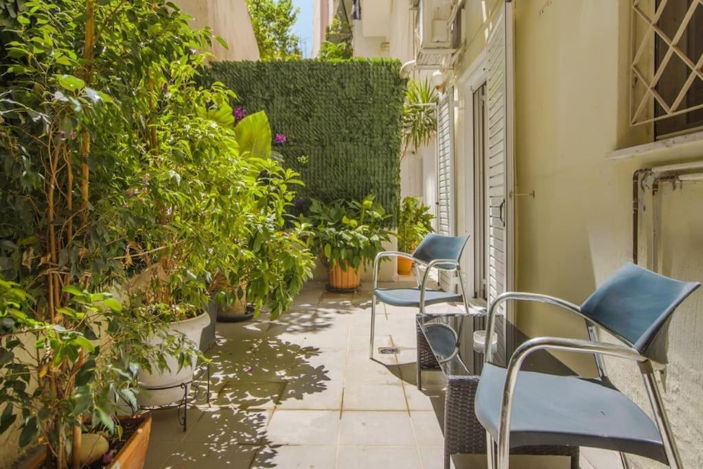 Apartment In The Centre Of Athina Афины Экстерьер фото